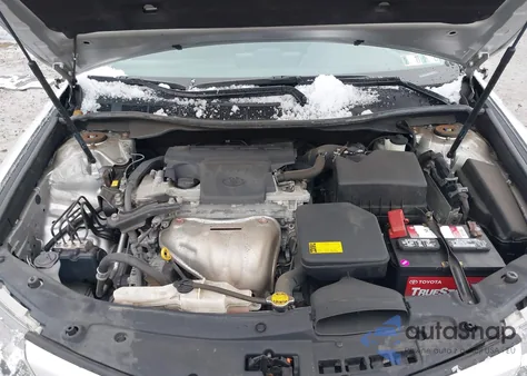 2012 Toyota Camry Se z USA, uszkodzony, nr VIN 4T1BF1FK3CU053256